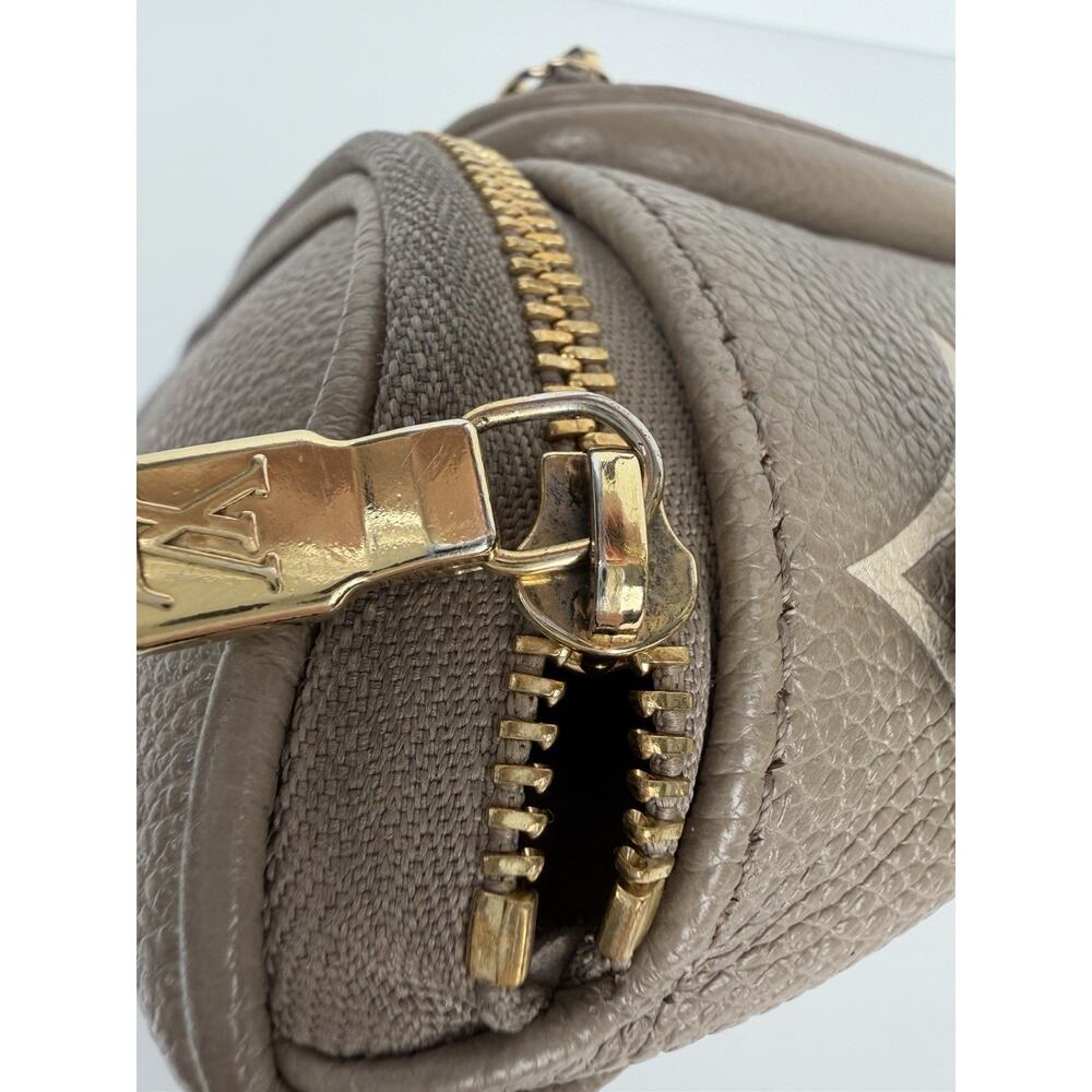 Louis Vuitton Empreinte Mini Bumbag in Tourterelle and Cream Leather NFC U1 - Picture 9 of 16